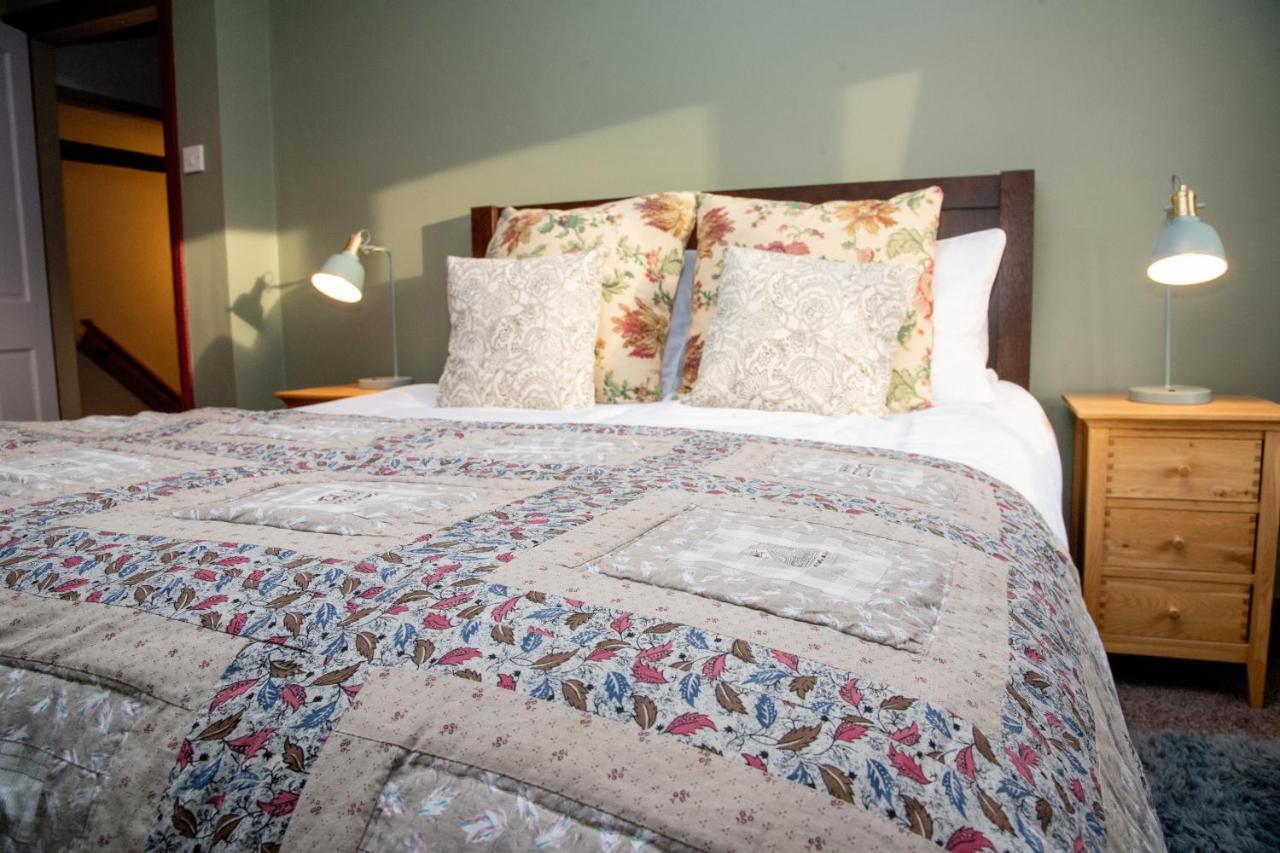 Work And Relax - Fast Wifi, Fireplace & Near Pub Newton Aycliffe Esterno foto