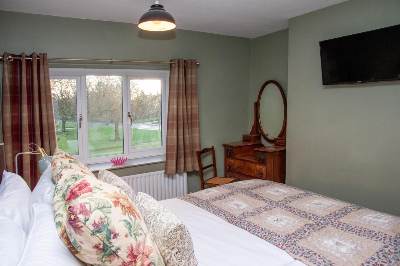 Work And Relax - Fast Wifi, Fireplace & Near Pub Newton Aycliffe Esterno foto