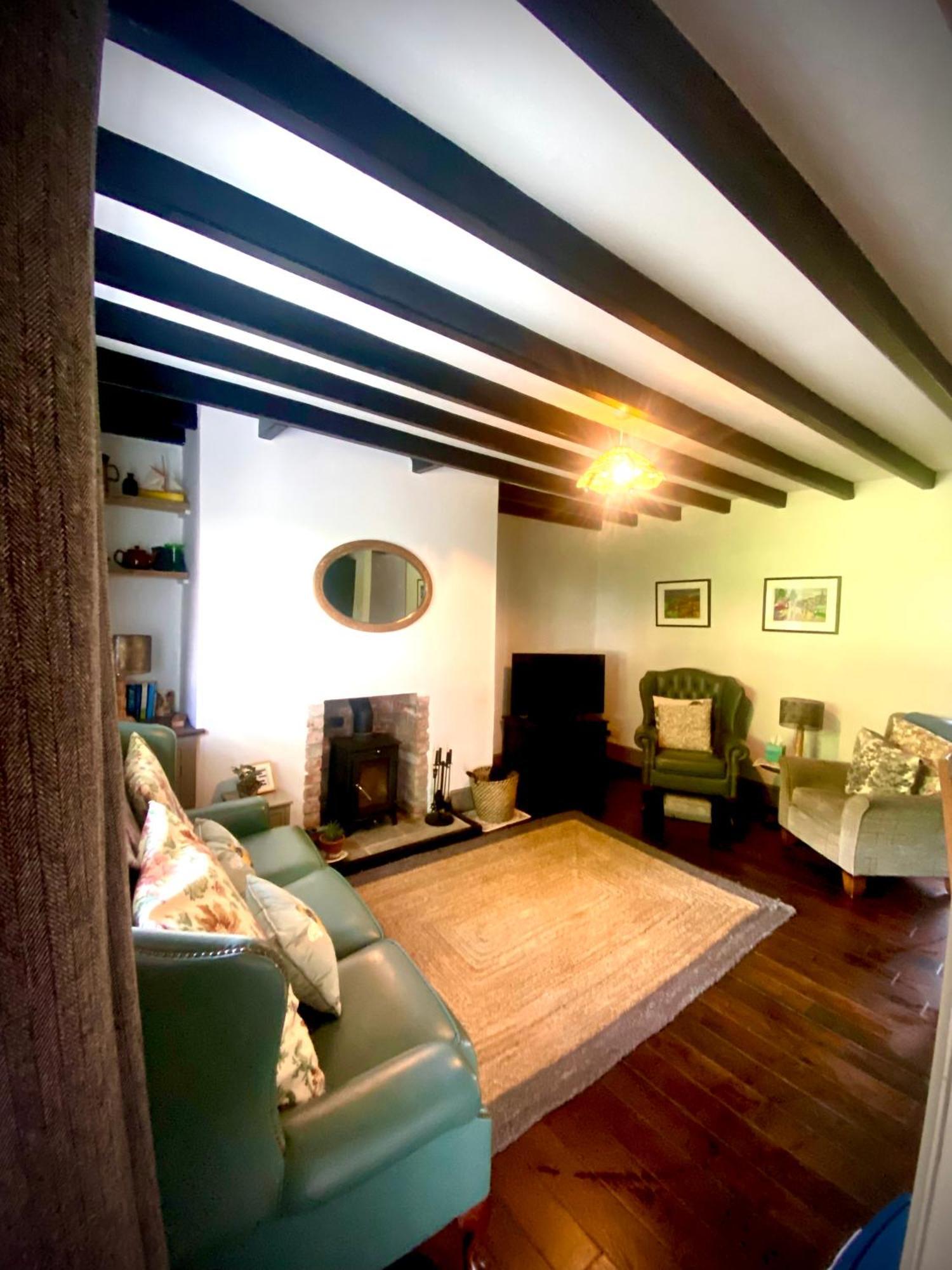 Work And Relax - Fast Wifi, Fireplace & Near Pub Newton Aycliffe Esterno foto